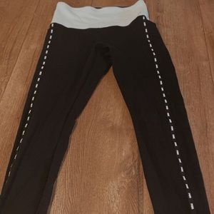 Pink high rise yoga pants/leggings